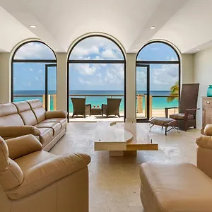 Resort Frangipani