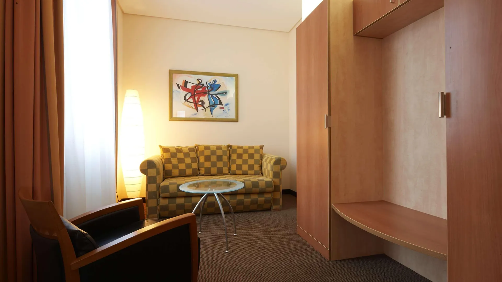 Intercityhotel Berlin Ostbahnhof