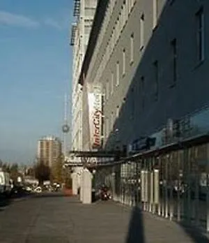 Intercityhotel Berlin Ostbahnhof 3*,