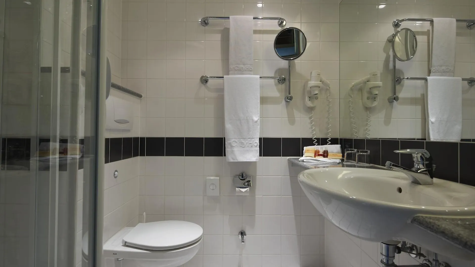 Intercityhotel Berlin Ostbahnhof Hotel